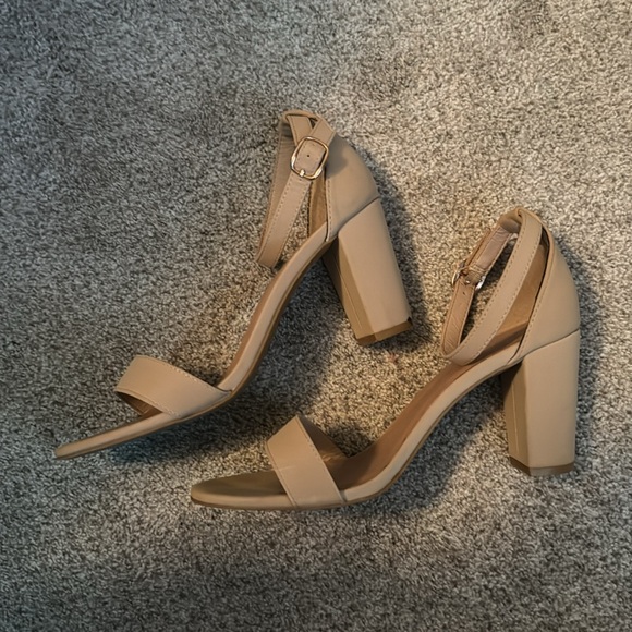 BAMBOO Nude High Heels - Picture 3 of 5